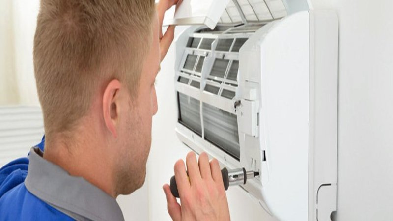 Save Money with Energy-Efficient Insulation in Estero, FL